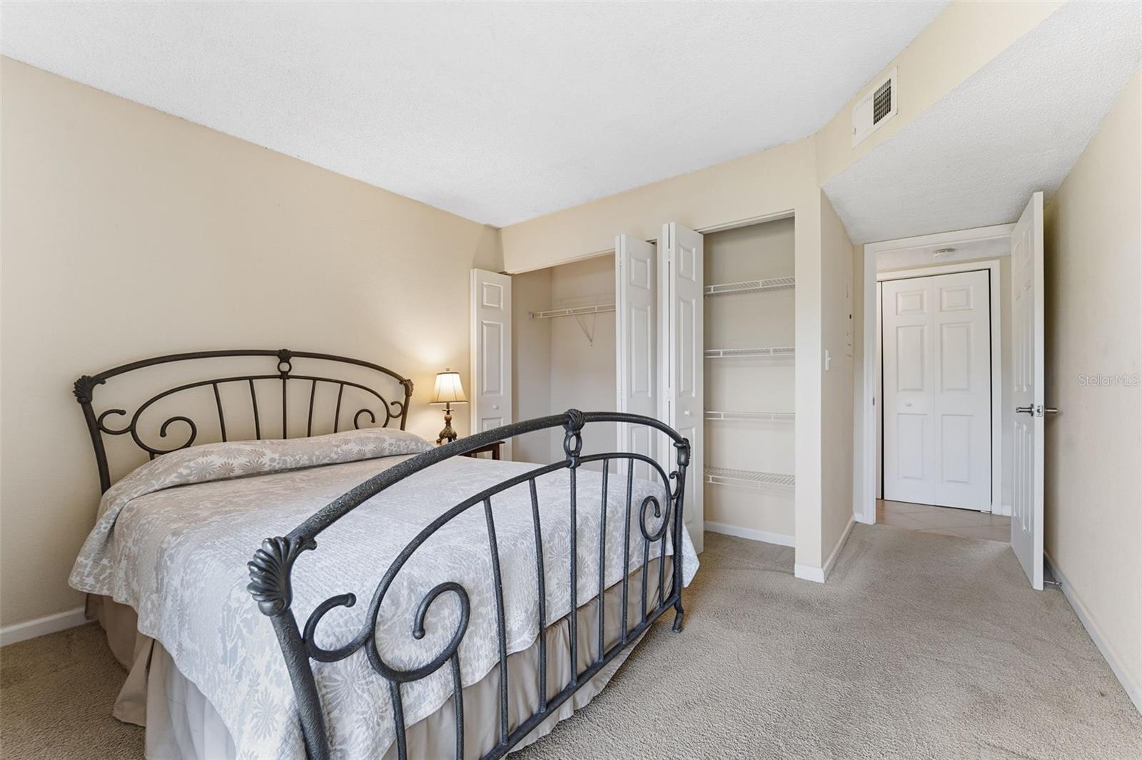 BELLA VISTA ON LAKE - Residential