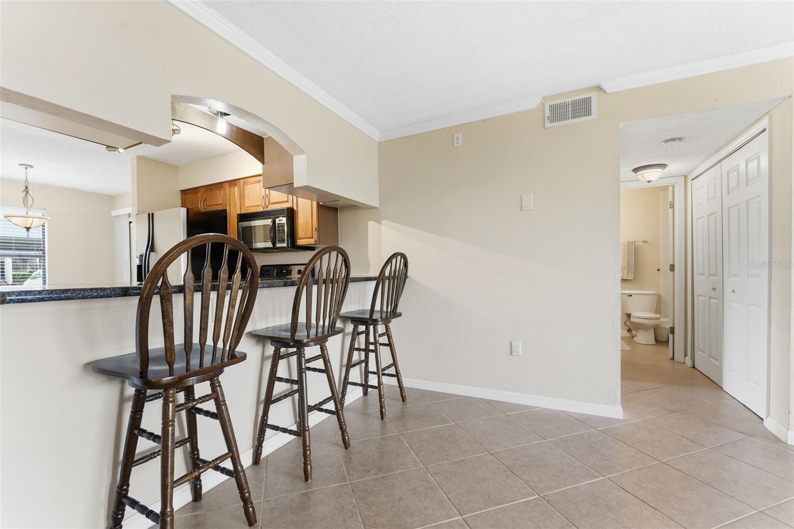 BELLA VISTA ON LAKE - Residential