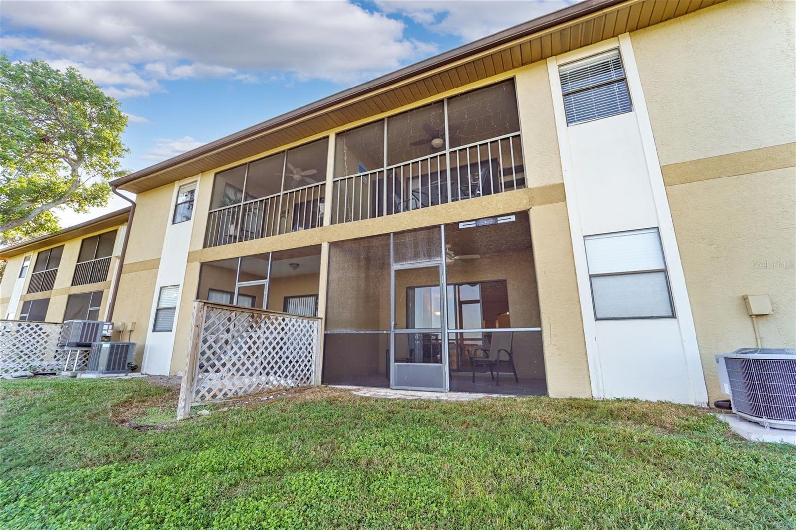 BELLA VISTA ON LAKE - Residential