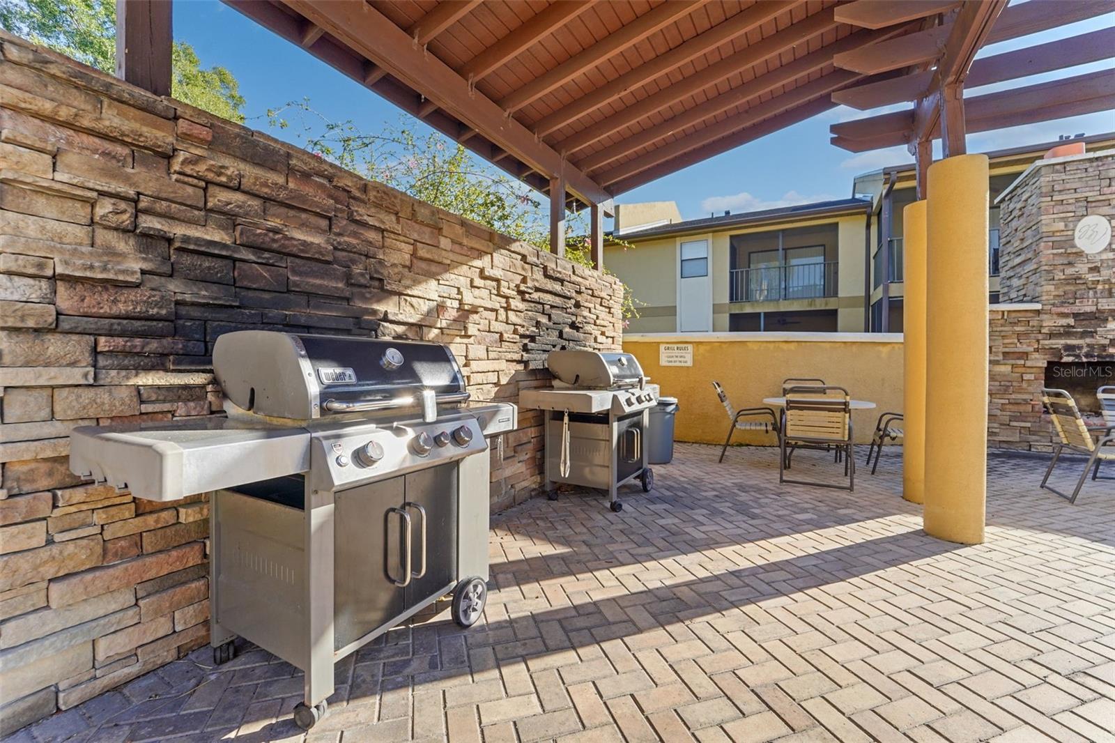 BELLA VISTA ON LAKE - Residential