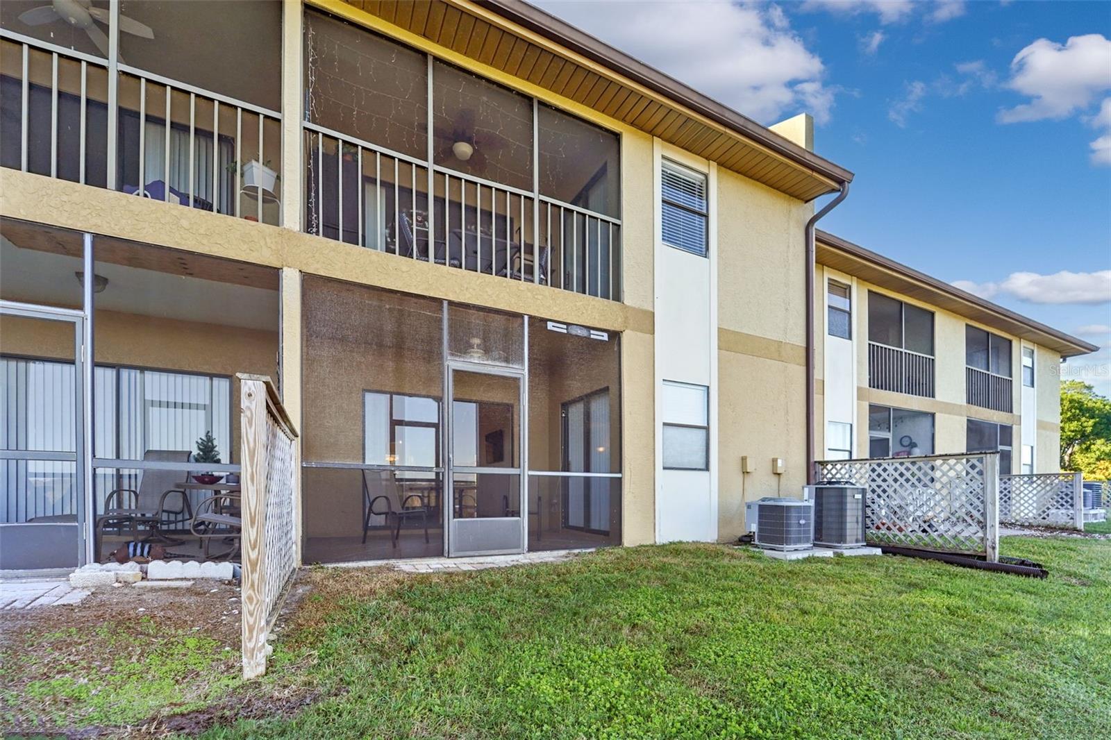 BELLA VISTA ON LAKE - Residential