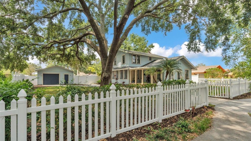 Photo of 516 Windsor Street, Lakeland, FL 33803 (MLS # L4957734)