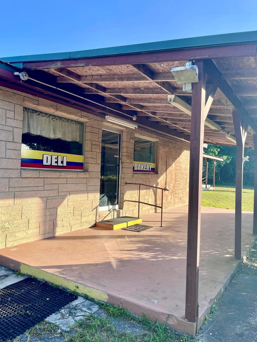 ROYAL COACH VILLAGE UNREC SUB - Commercial Sale