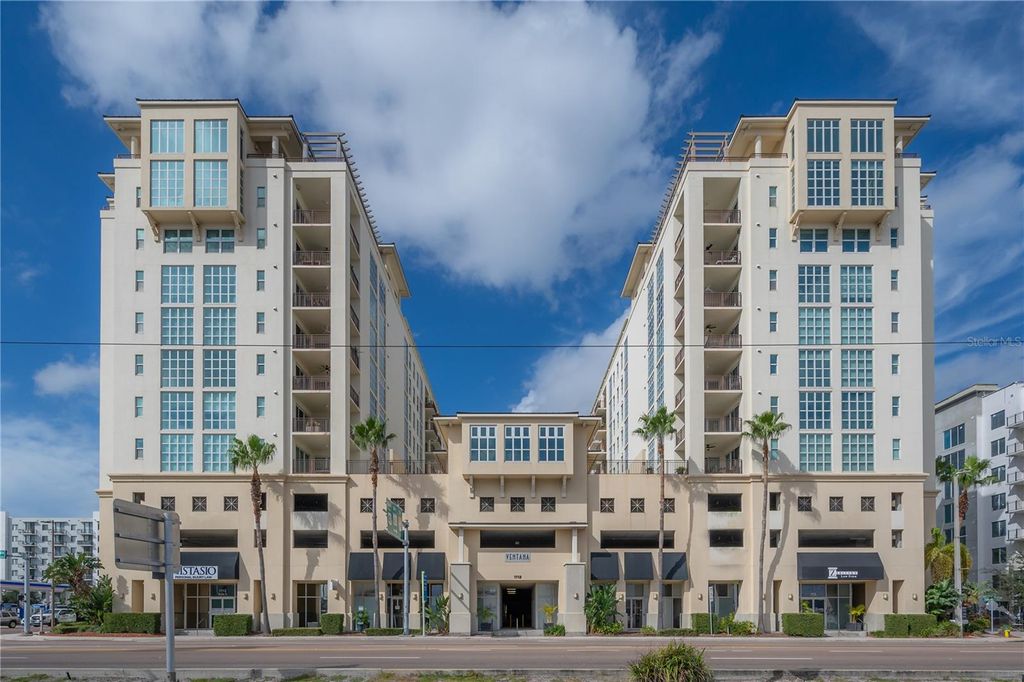 Photo of 1238 E Kennedy Boulevard #1004, Tampa, FL 33602 (MLS # TB8432835)