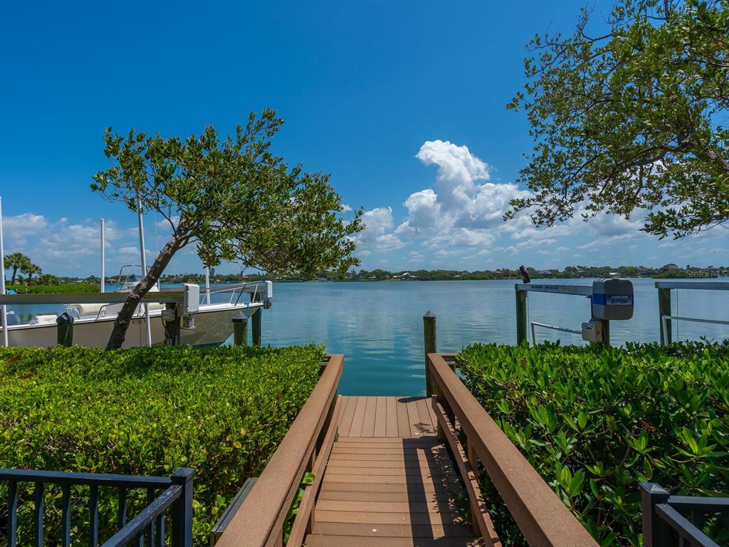 CASEY KEY - Residential