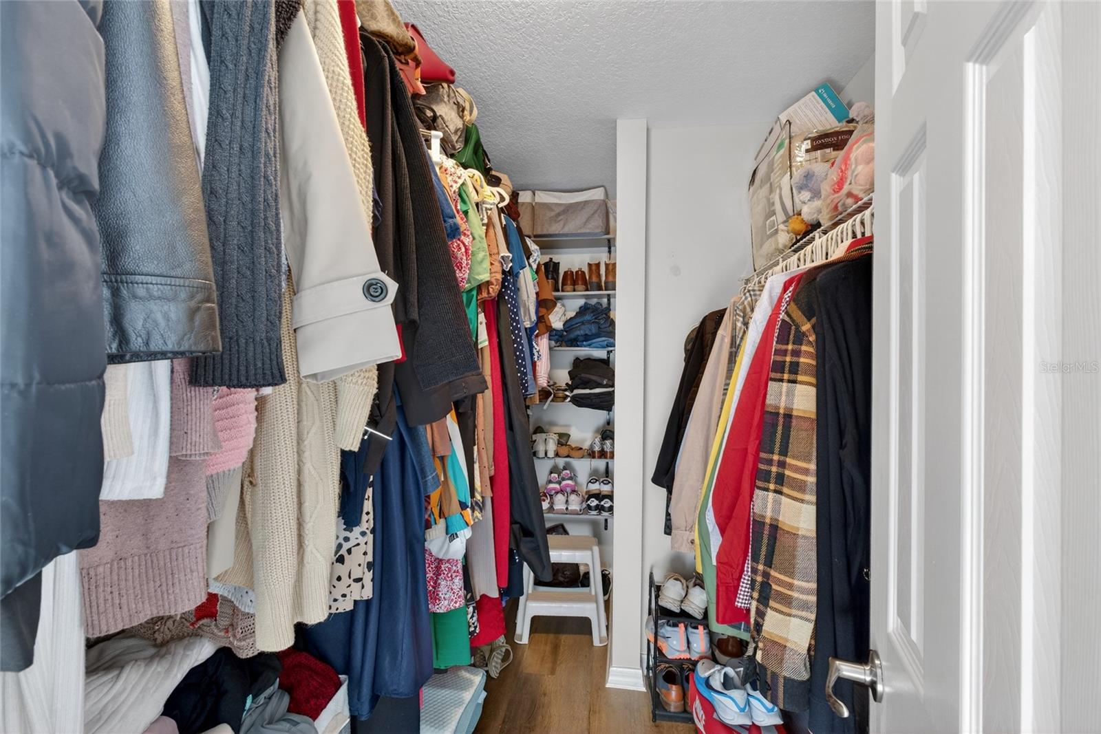 OAKTREE POINTE VILLAS - Residential