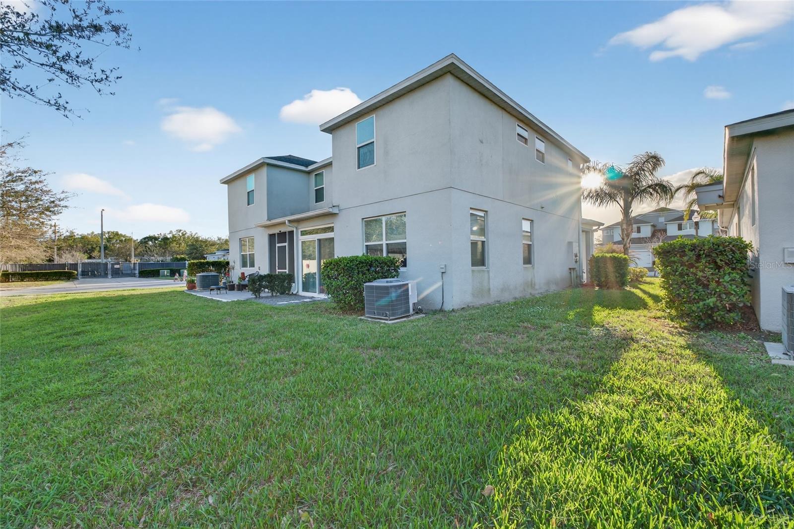 OAKTREE POINTE VILLAS - Residential