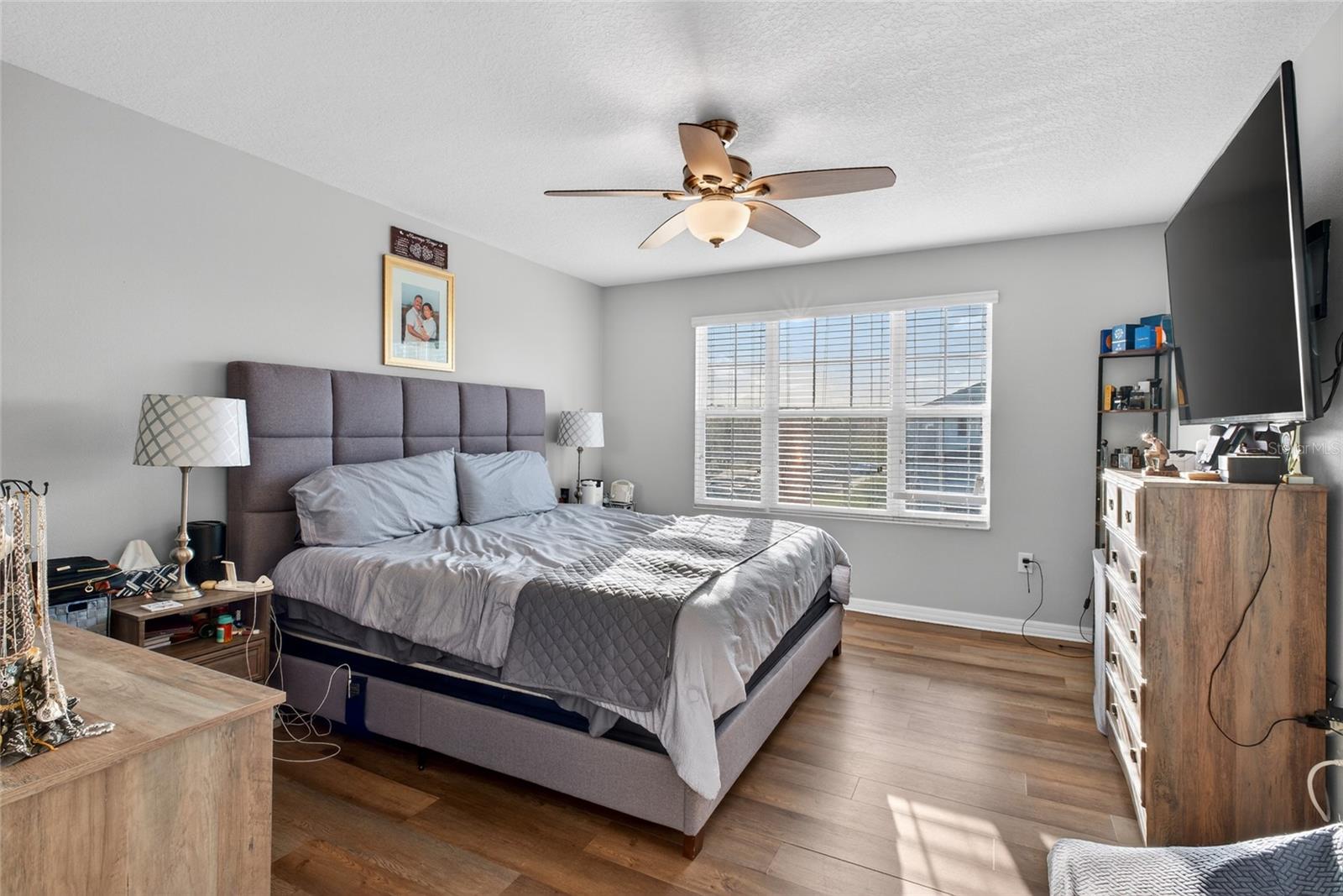 OAKTREE POINTE VILLAS - Residential