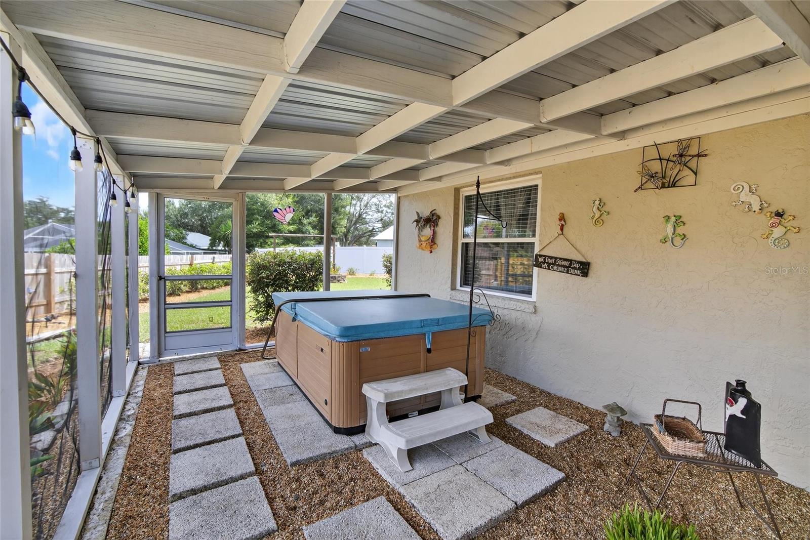 LAKEVIEW VILLAGE SEC A UNI - Residential