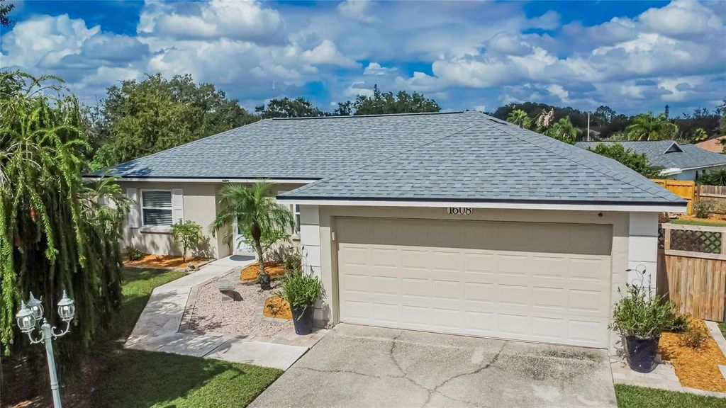 Photo of 1608 Southcrest Court, Brandon, FL 33510 (MLS # TB8434409)
