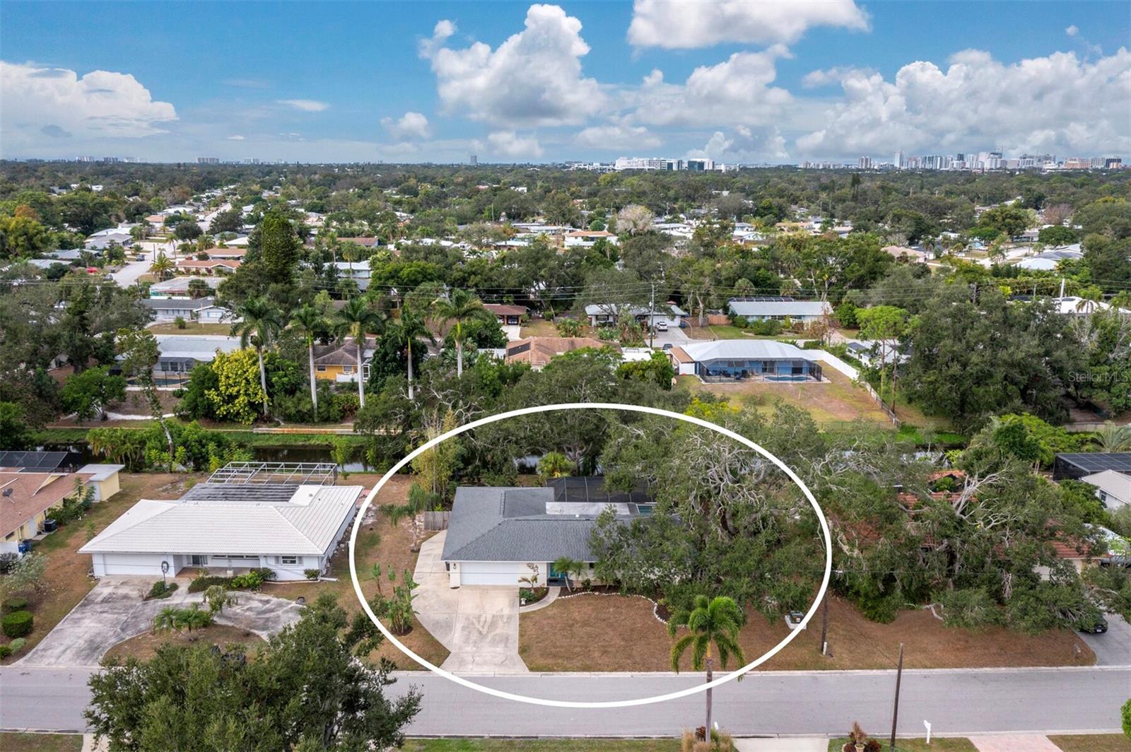 SOUTH GATE - Residential