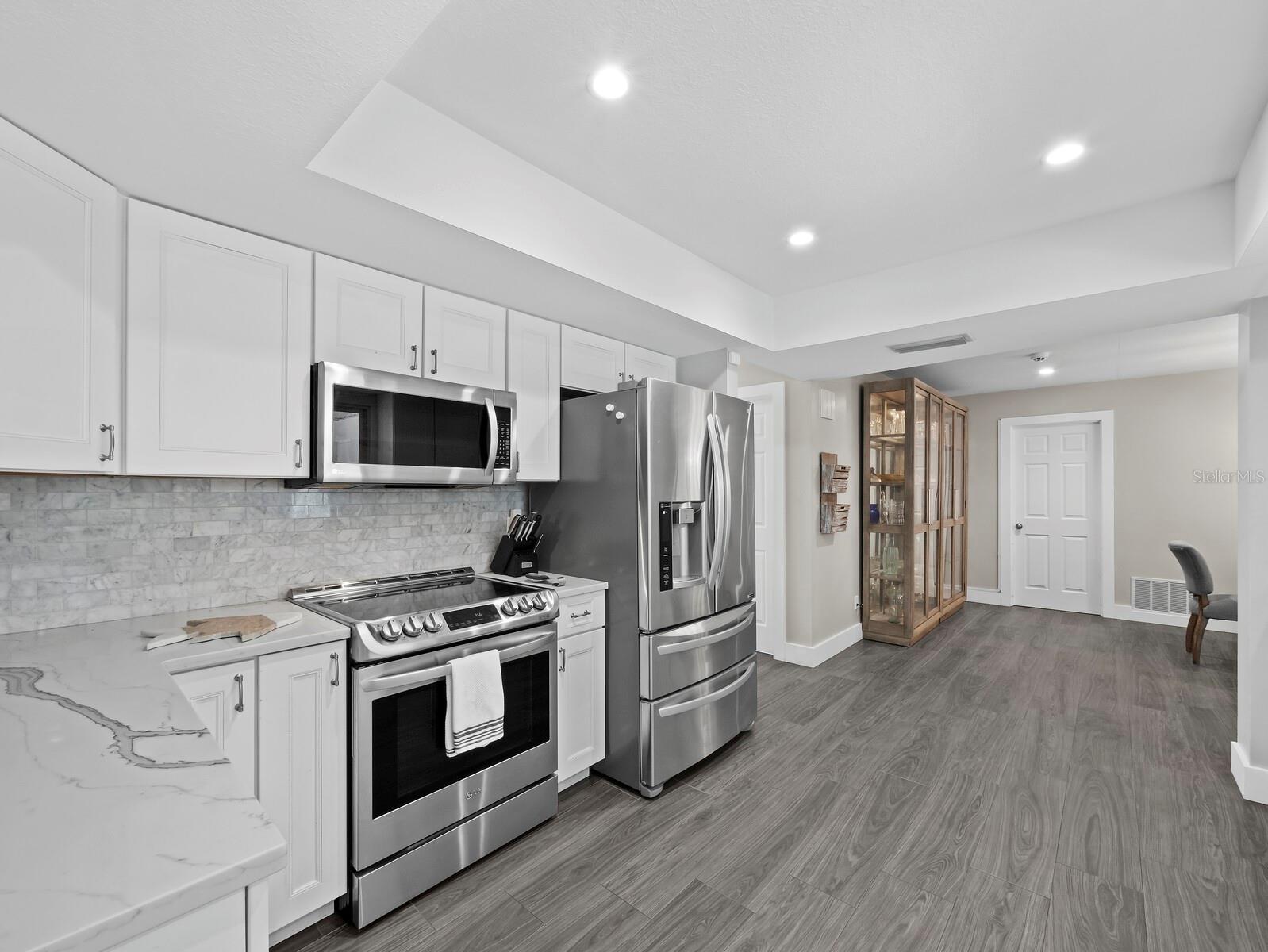 SOUTH GATE - Residential