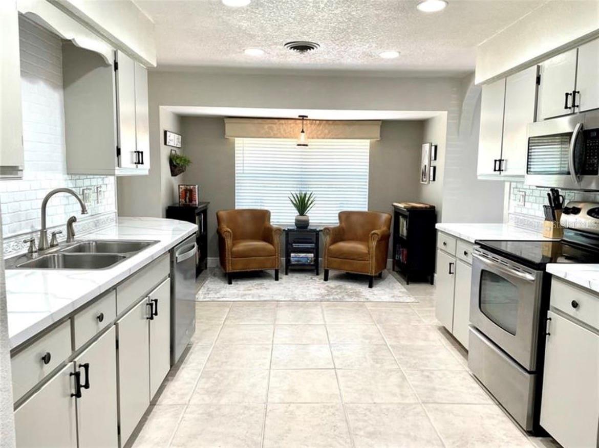 CRESTWOOD UN 04 - Residential