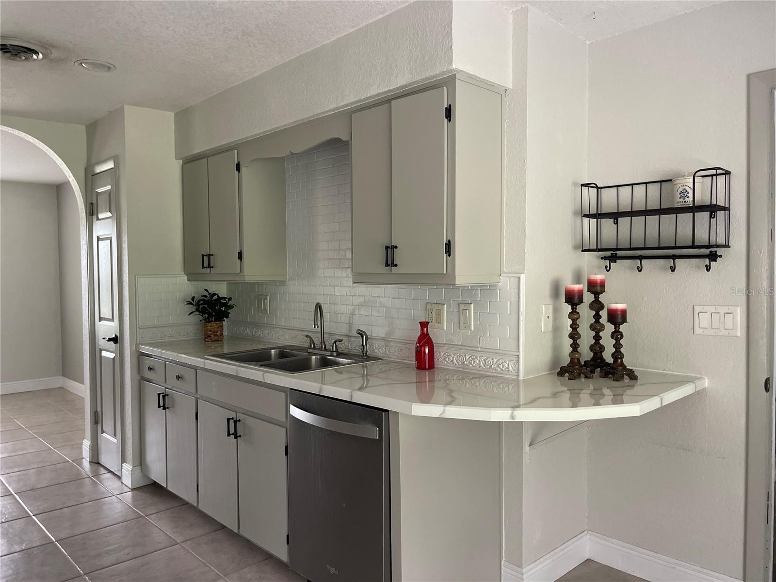 CRESTWOOD UN 04 - Residential