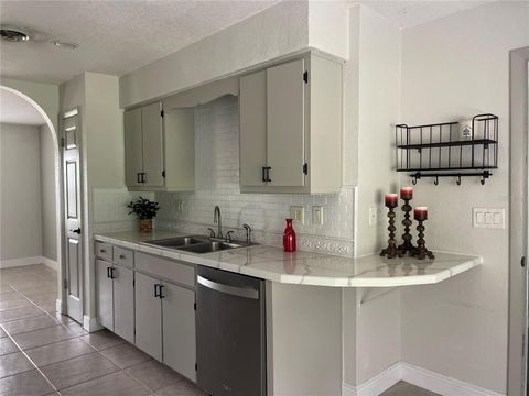 Tiny photo for 3829 SE 17th Street, Ocala, FL 34471 (MLS # OM721488)