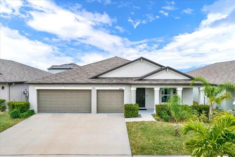 A home in WIMAUMA