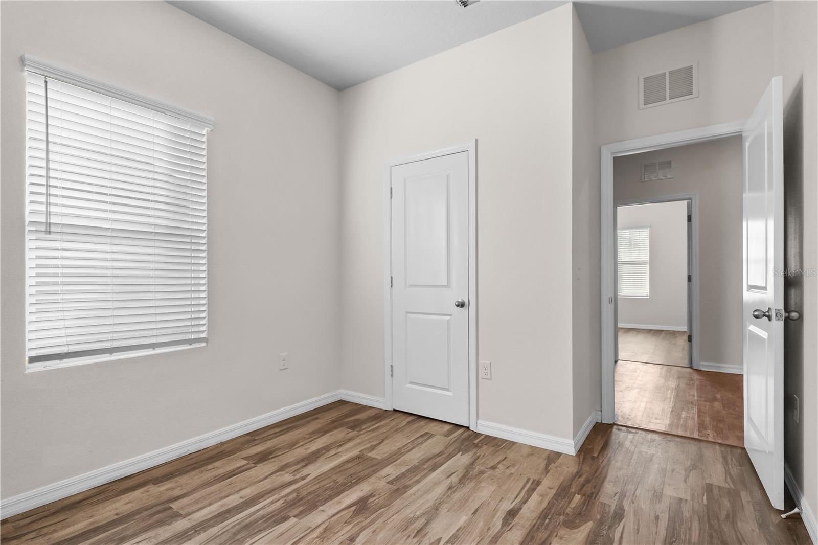 COASTAL WOODS UN B1 - Residential