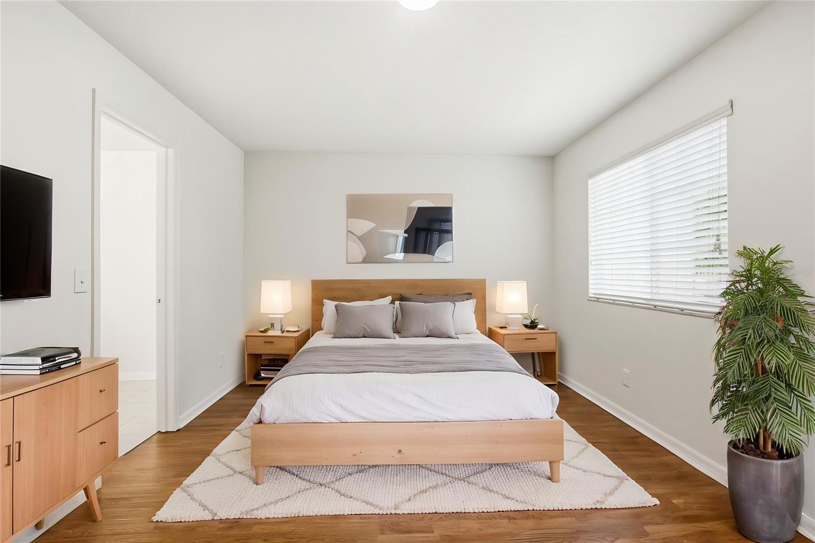 RIVER WALK - Residential