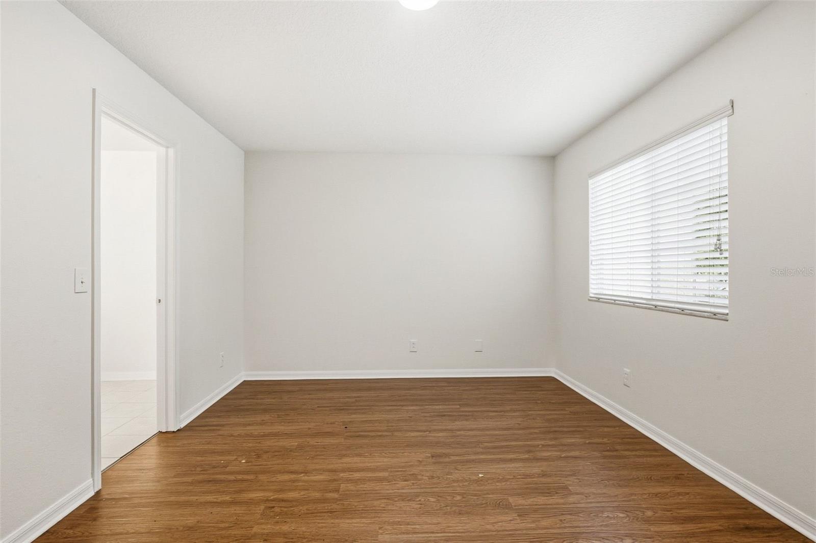 RIVER WALK - Residential