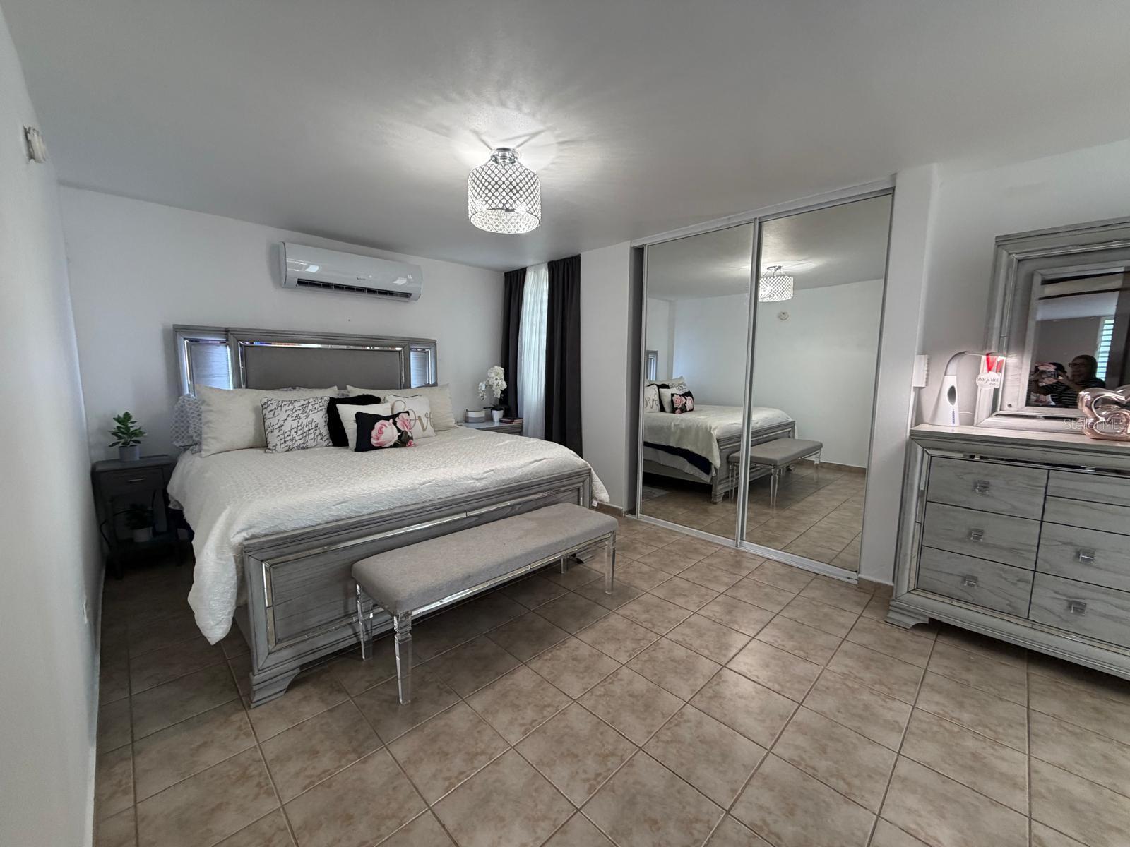 URB. RIVER EDGE HILLS - Residential