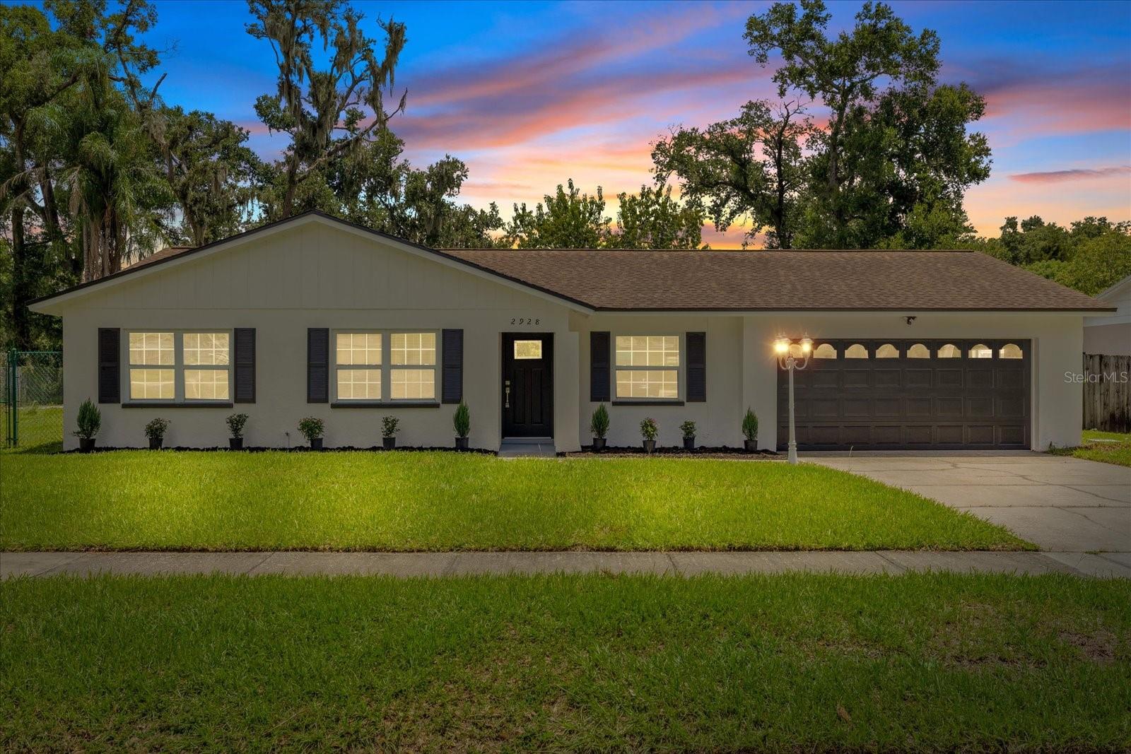 2928 FOREST CIRCLE