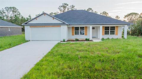 A home in SEBRING