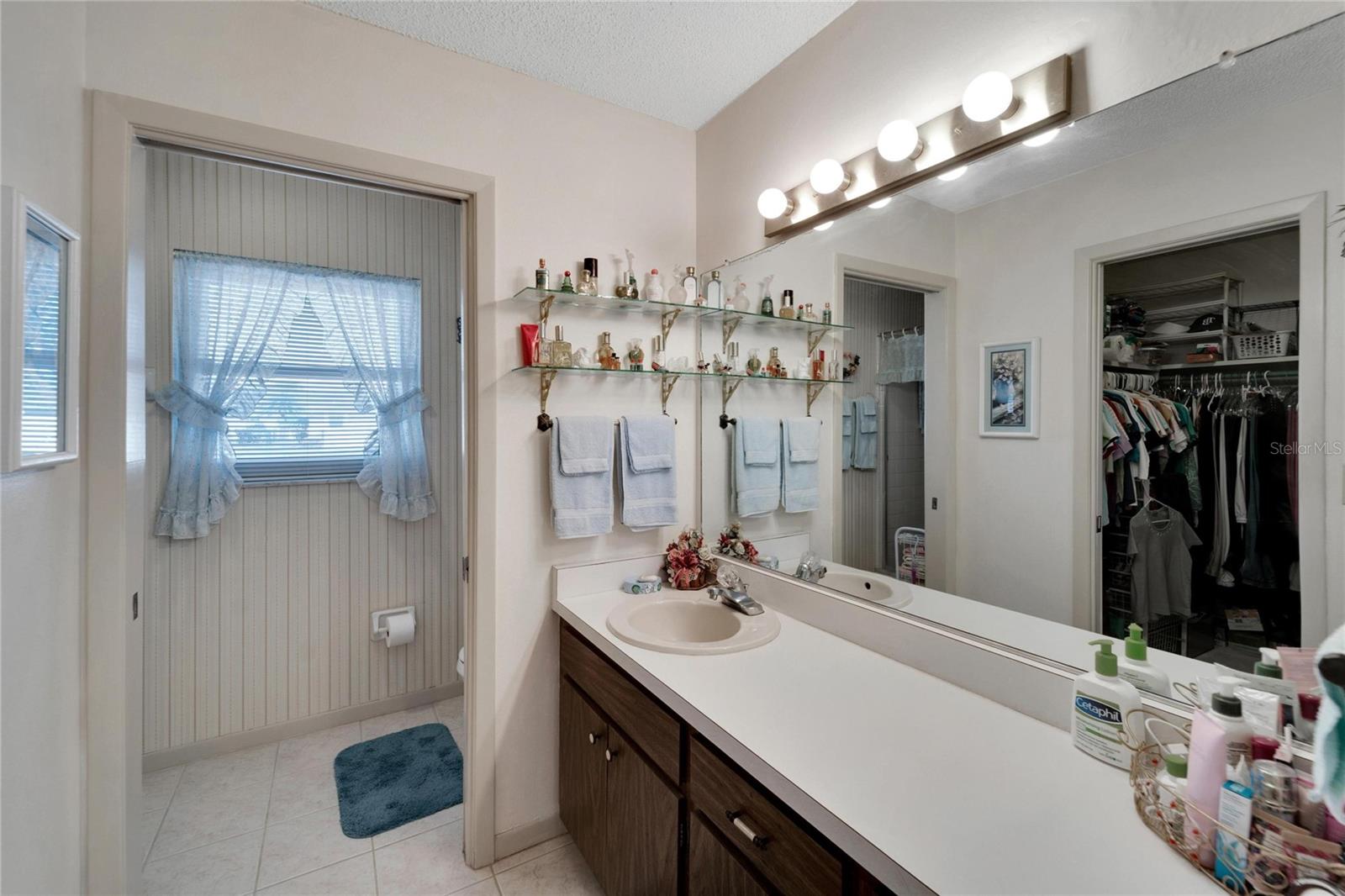 DEL WEBBS SUN CITY FLORIDA UN - Residential