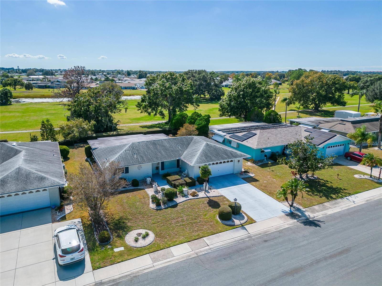 DEL WEBBS SUN CITY FLORIDA UN - Residential