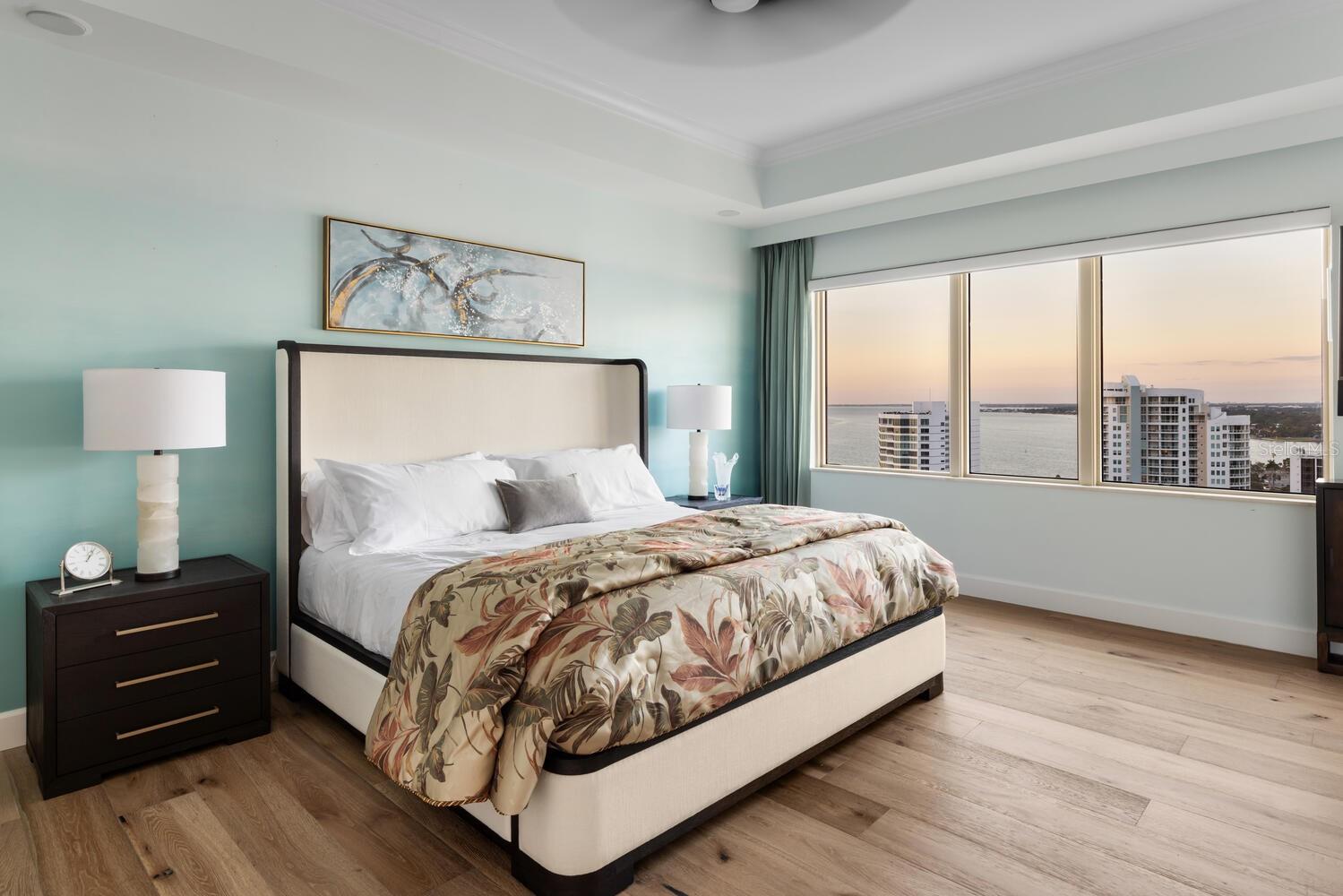 RESIDENCES AT THE RITZ CARLTON - Residential