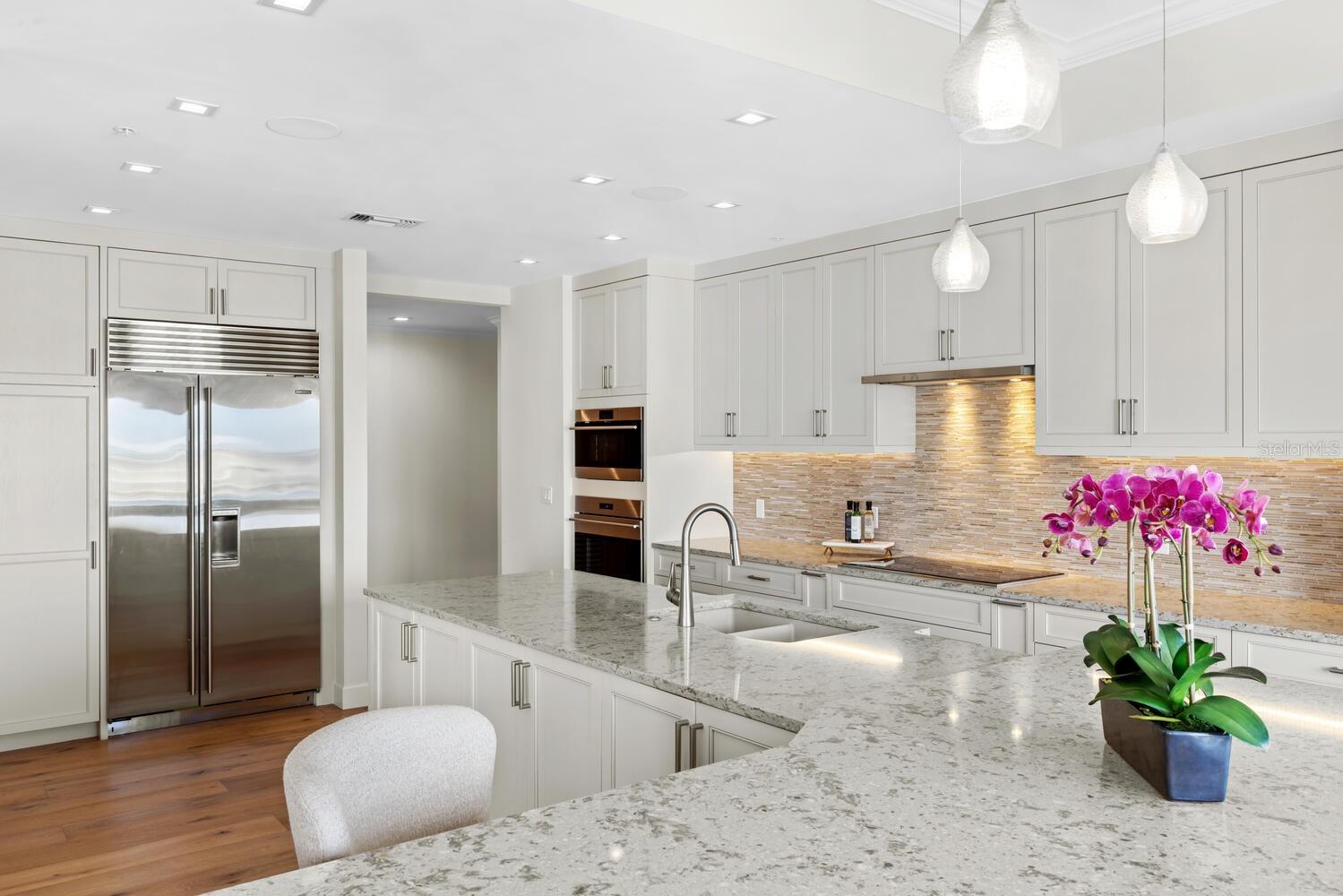 RESIDENCES AT THE RITZ CARLTON - Residential