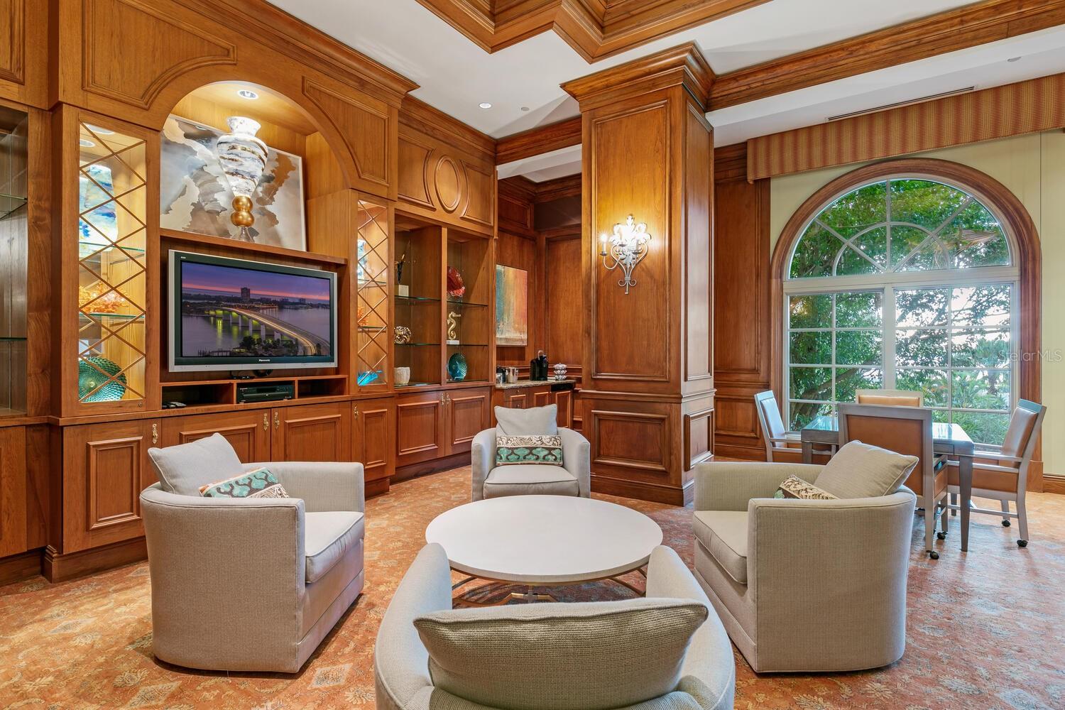 RESIDENCES AT THE RITZ CARLTON - Residential