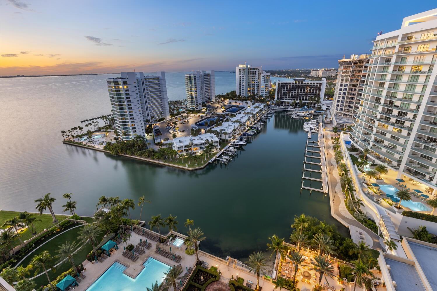 RESIDENCES AT THE RITZ CARLTON - Residential