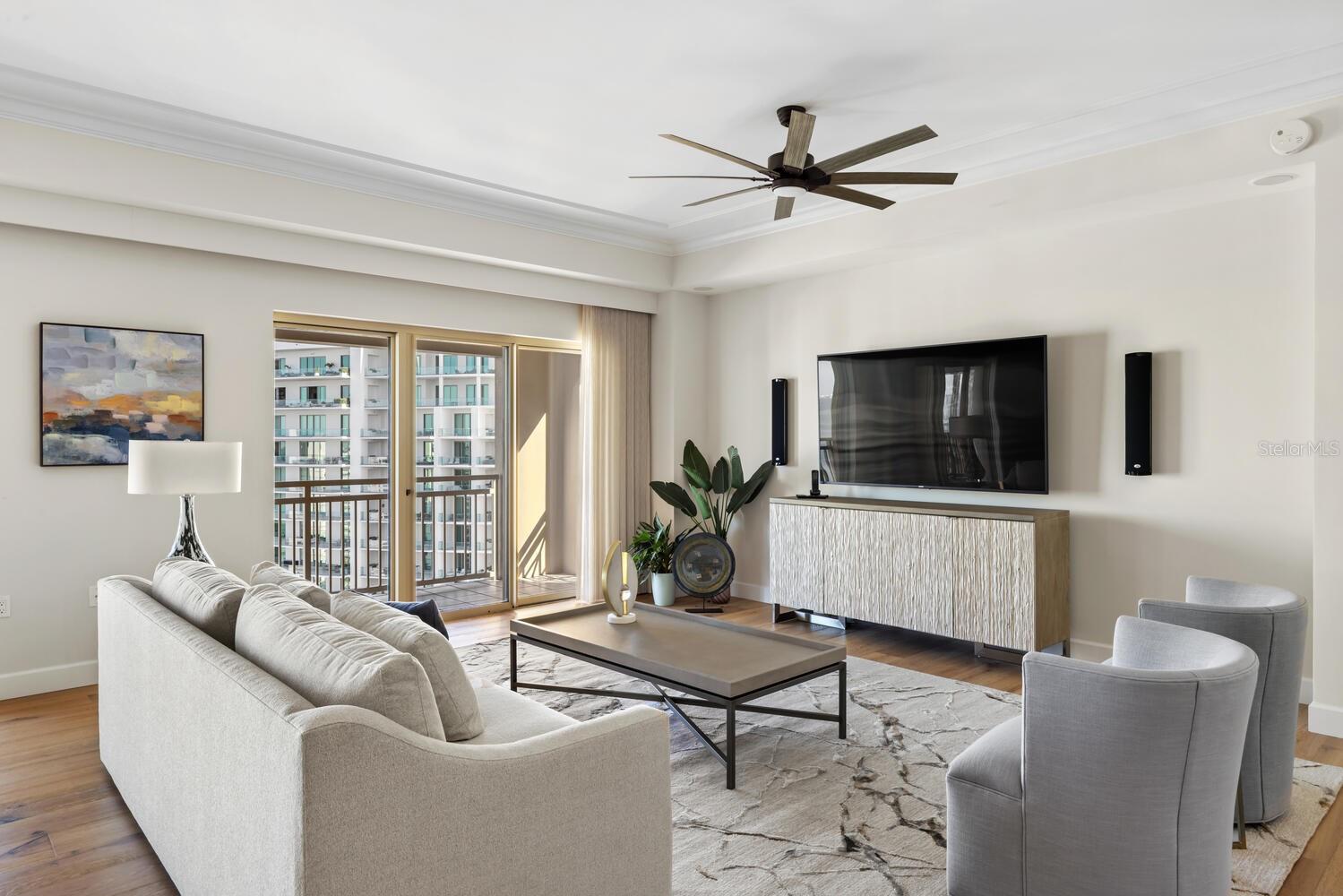 RESIDENCES AT THE RITZ CARLTON - Residential