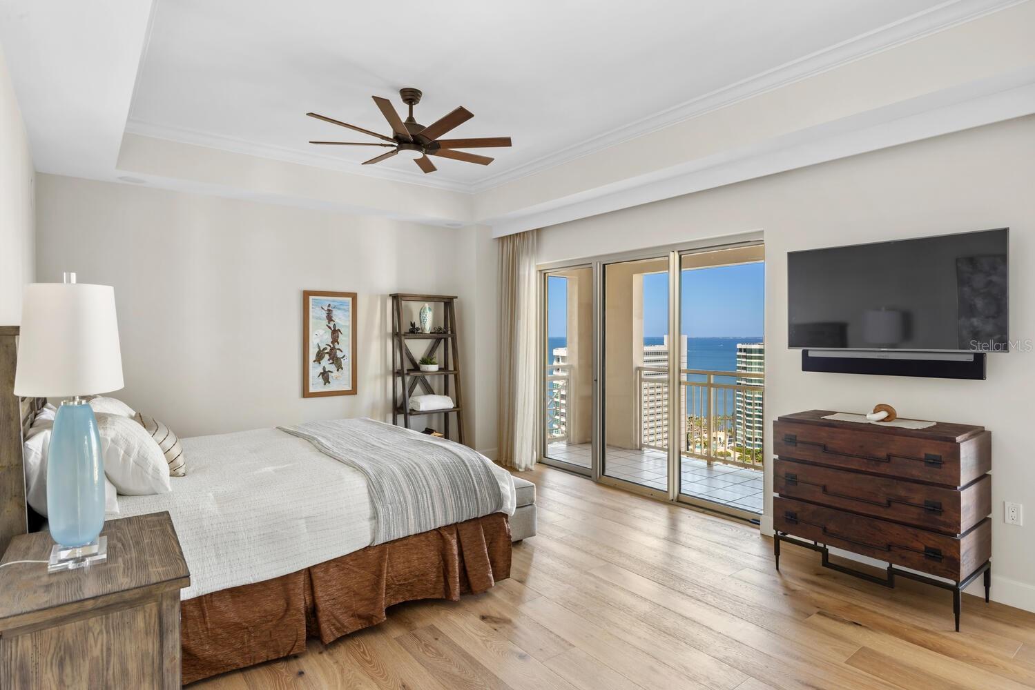 RESIDENCES AT THE RITZ CARLTON - Residential