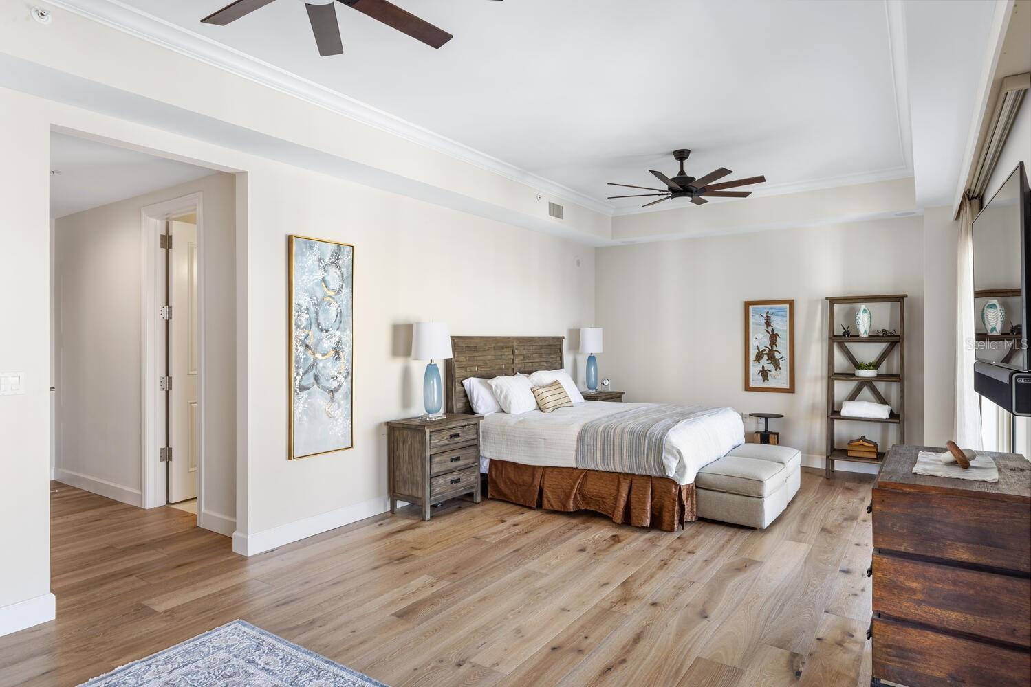 RESIDENCES AT THE RITZ CARLTON - Residential