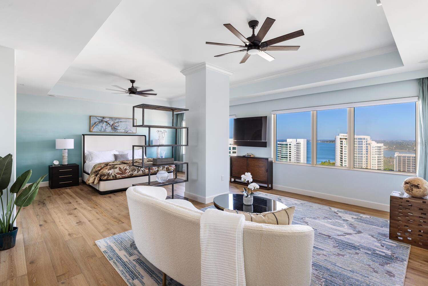 RESIDENCES AT THE RITZ CARLTON - Residential