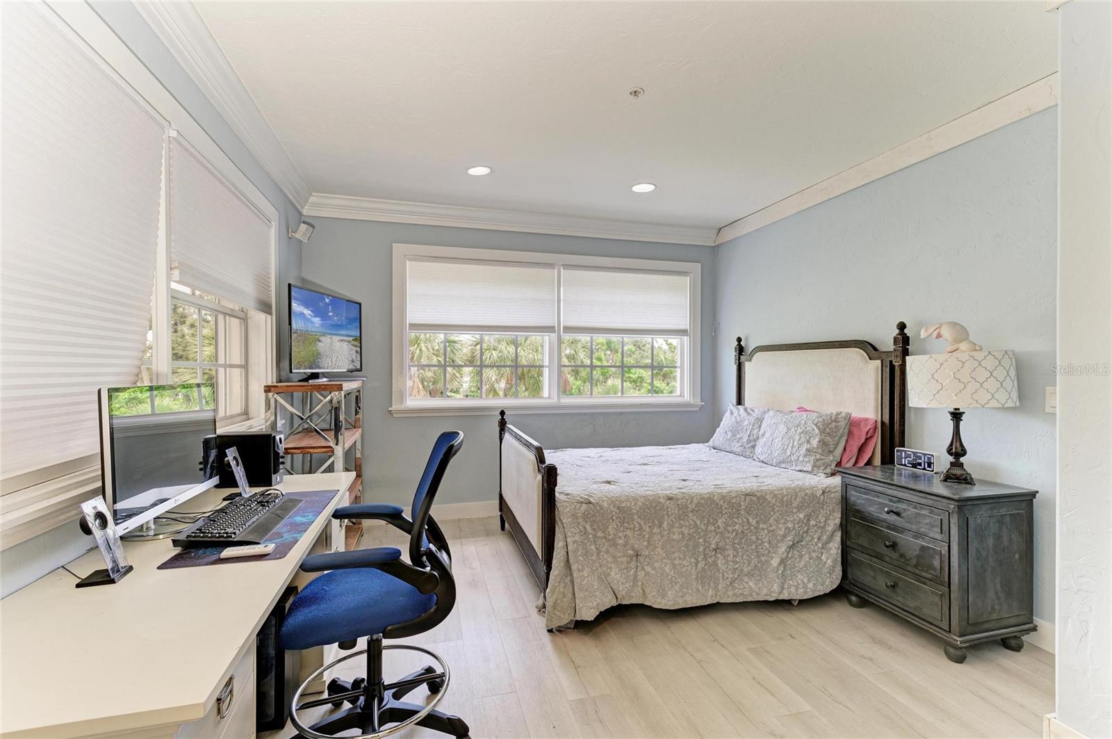 FISHERMENS BAY - Residential