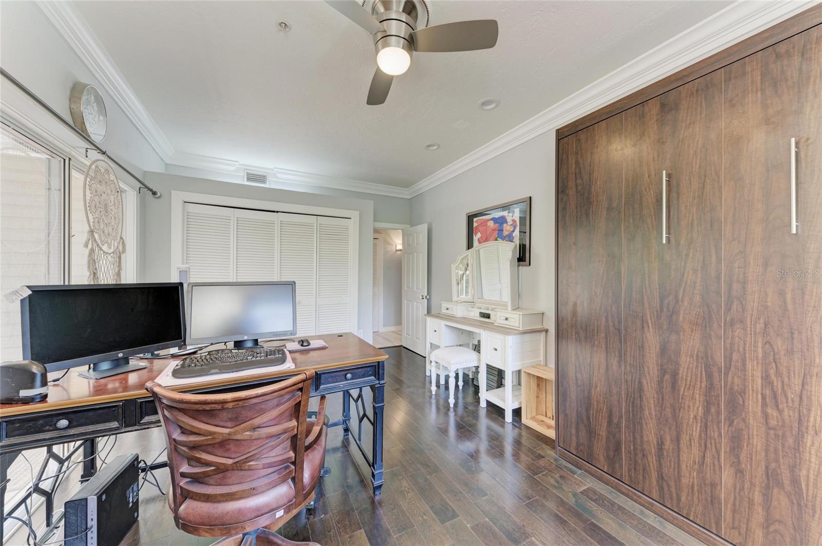 FISHERMENS BAY - Residential