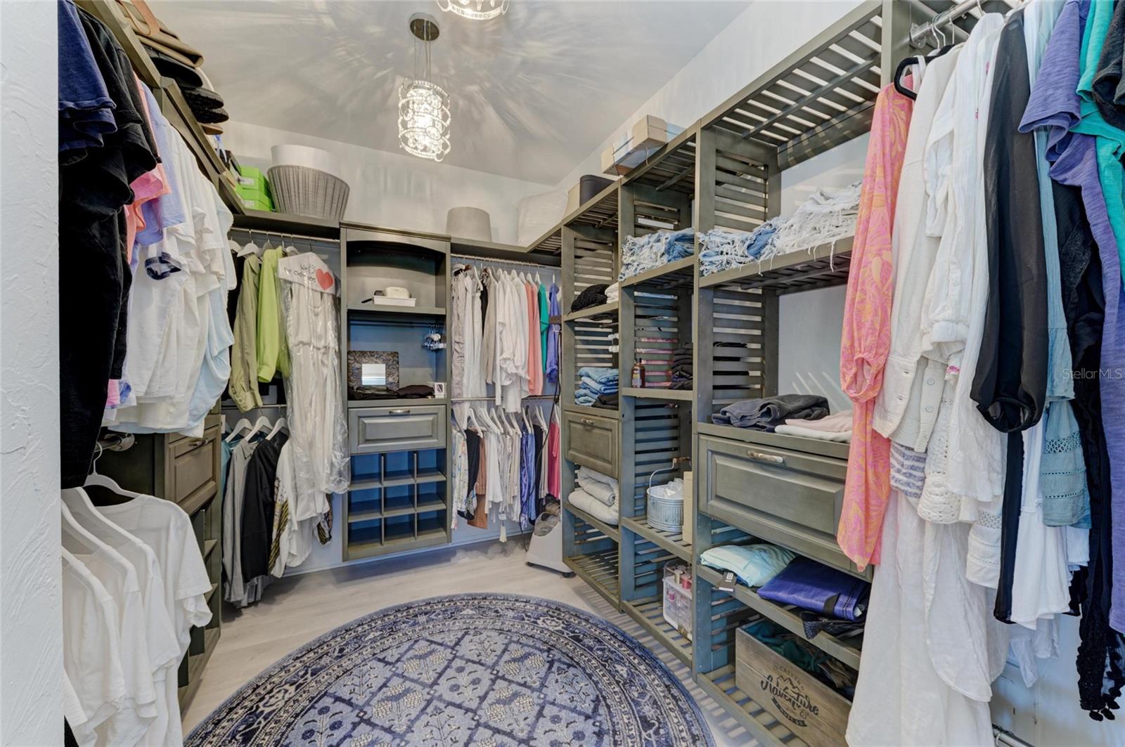 FISHERMENS BAY - Residential