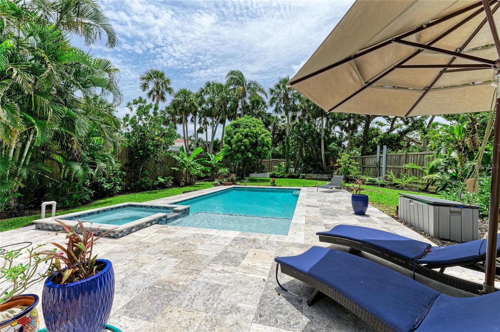 FISHERMENS BAY - Residential