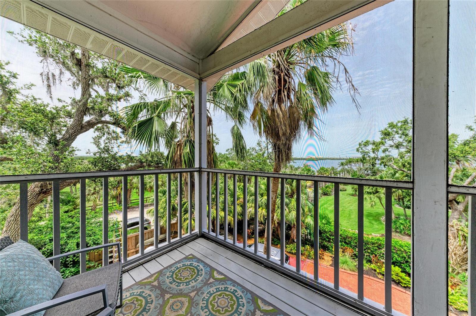 FISHERMENS BAY - Residential