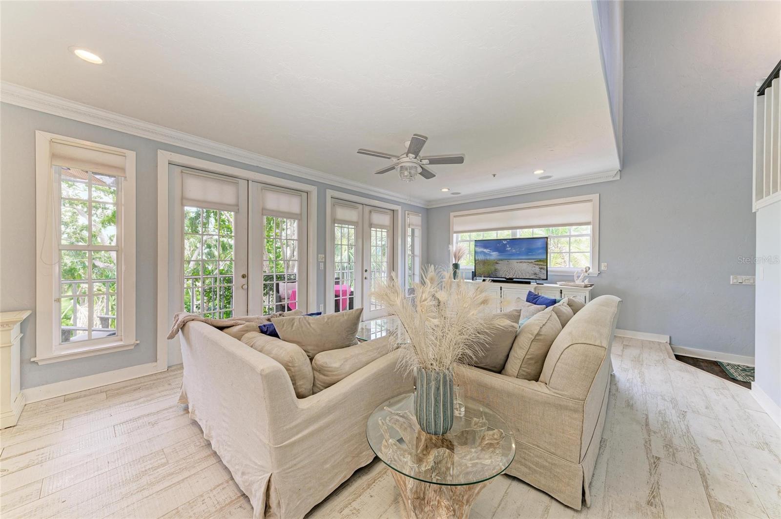 FISHERMENS BAY - Residential