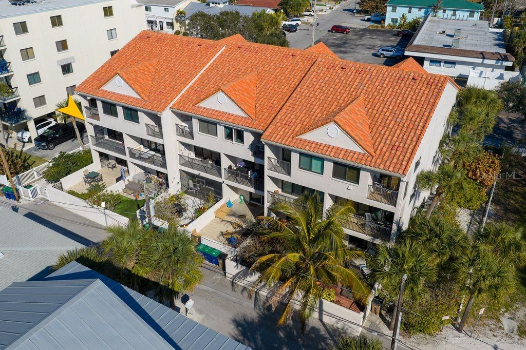 SEA TRAIL TWNHMS CONDO - Residential