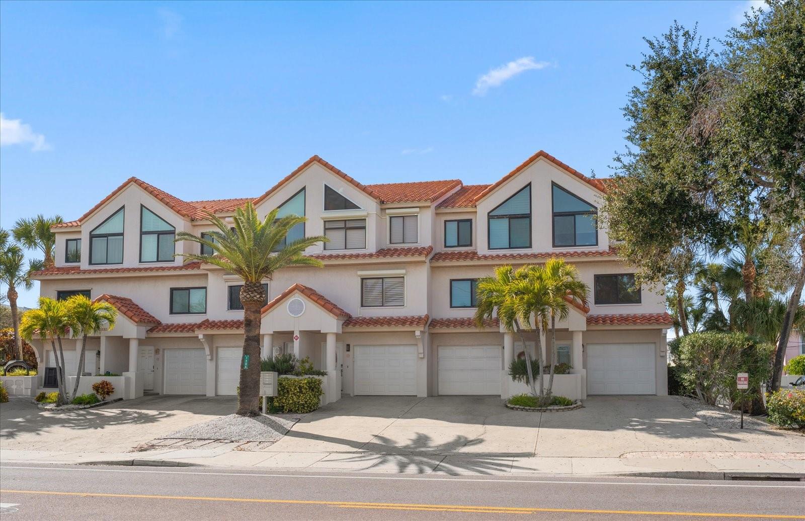 SEA TRAIL TWNHMS CONDO - Residential