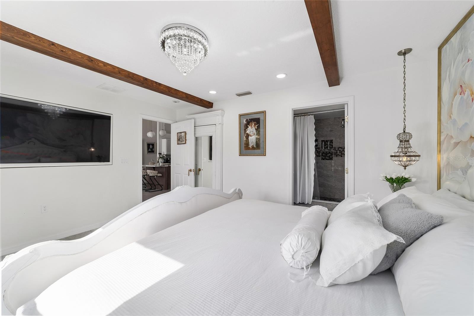 SILVER SPGS SHORES UN 24 - Residential