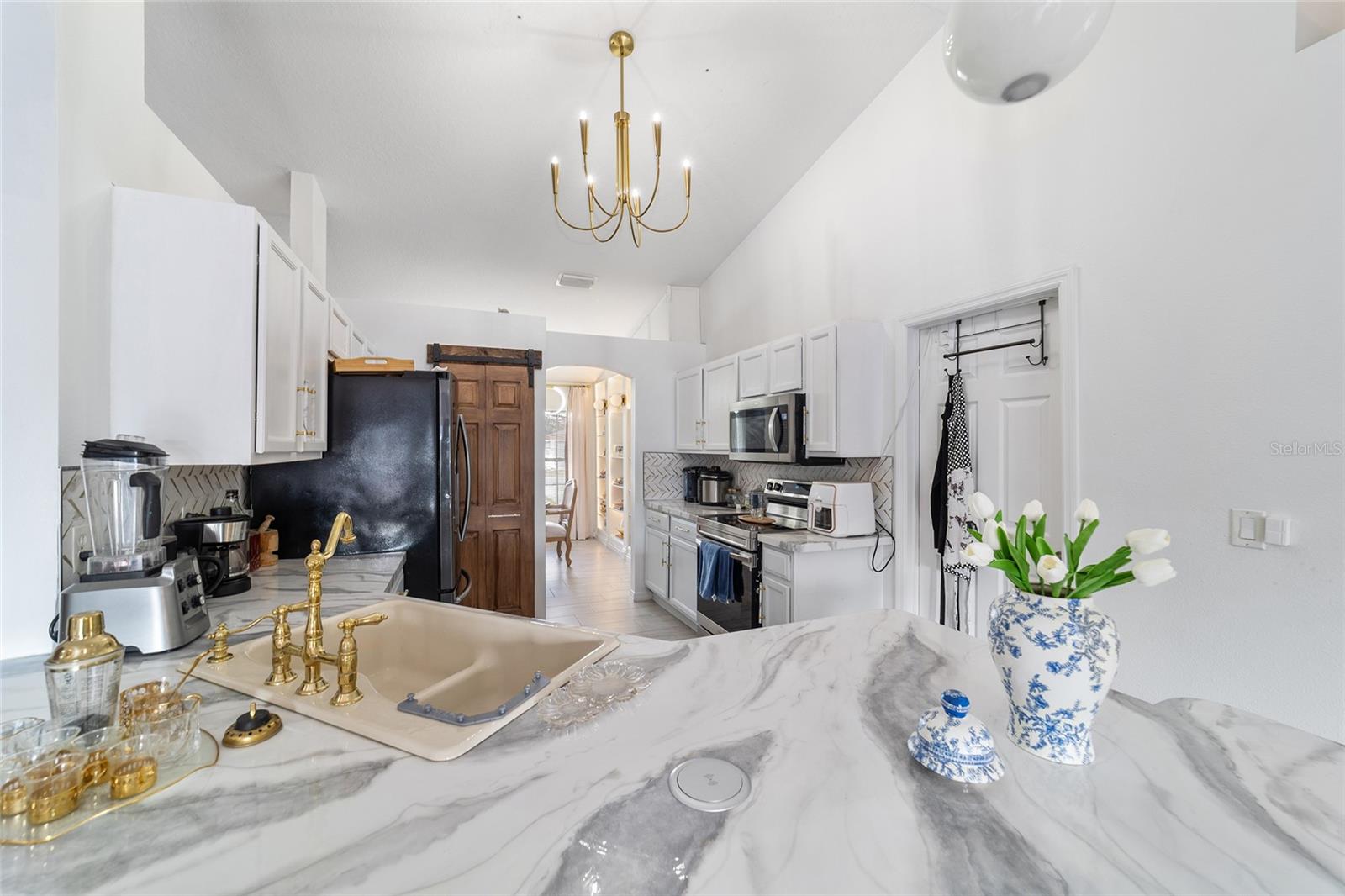 SILVER SPGS SHORES UN 24 - Residential