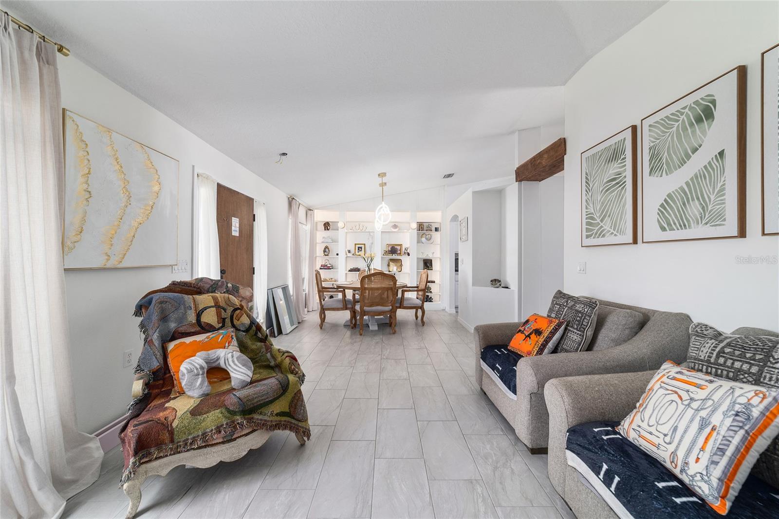 SILVER SPGS SHORES UN 24 - Residential