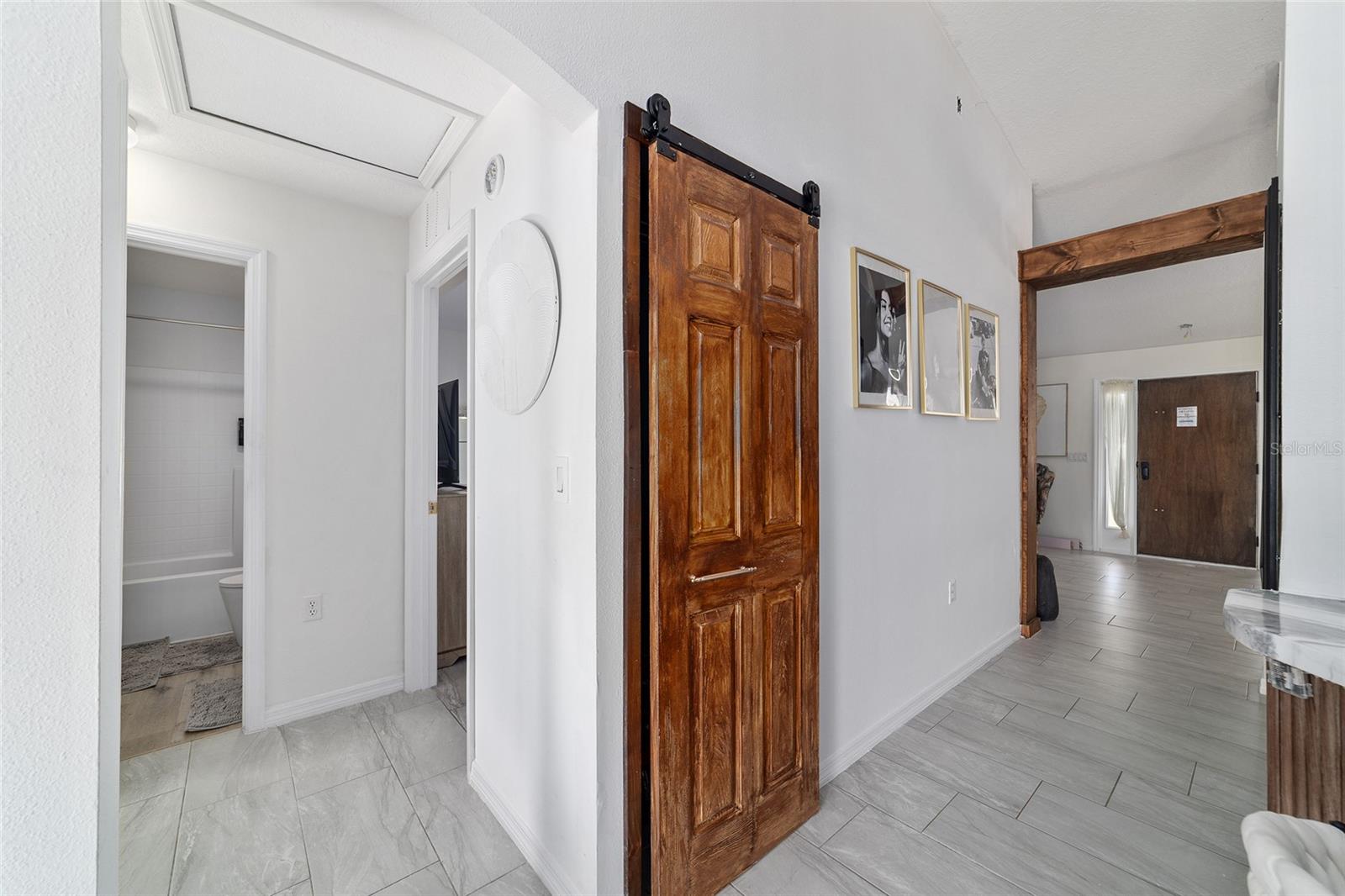 SILVER SPGS SHORES UN 24 - Residential