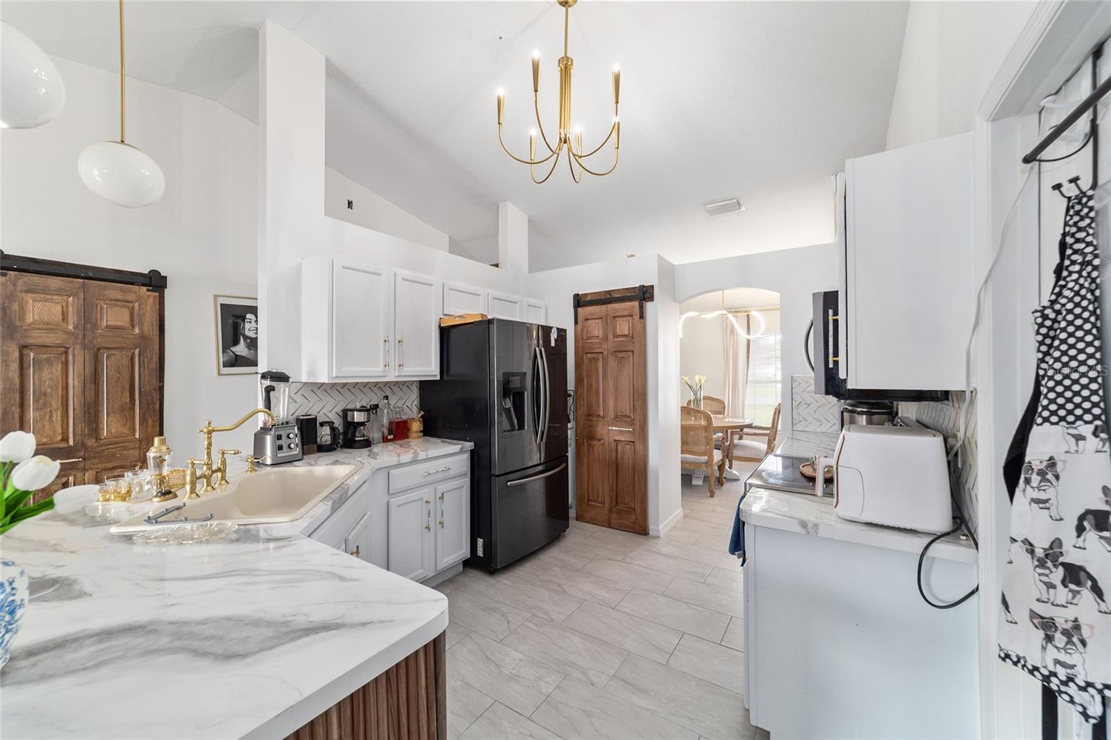 SILVER SPGS SHORES UN 24 - Residential