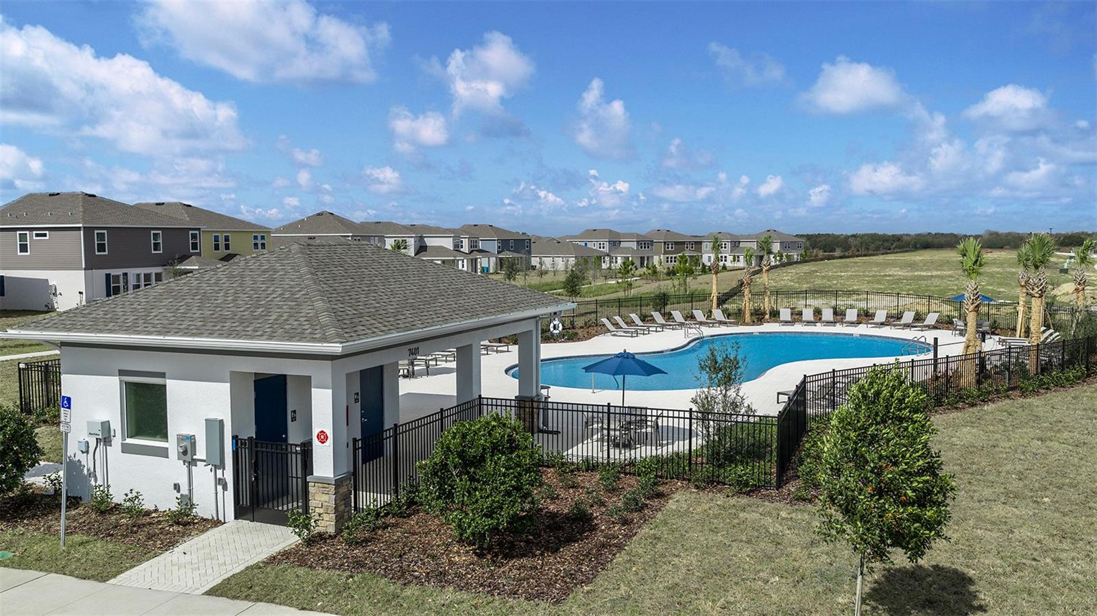 WATERSTONE - Residential